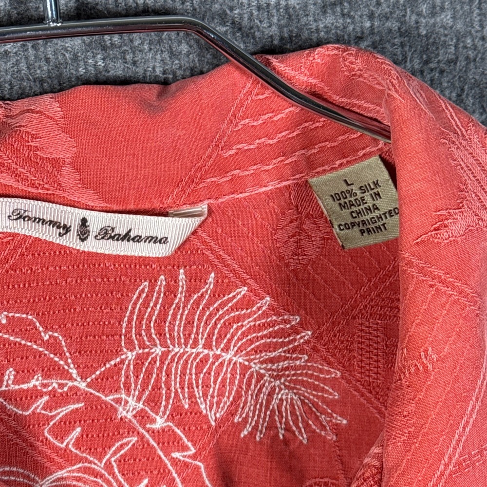 Tommy Bahama Hawaiian Shirt Men Large Coral 100% Silk Embroidered Tropical Aloha - Picture 3 of 7